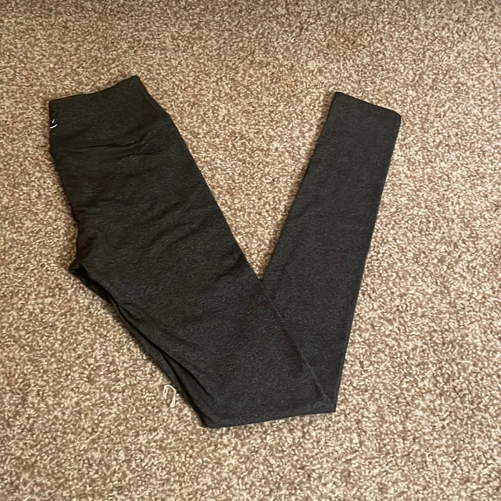 Beyond Yoga Charcoal Leggings